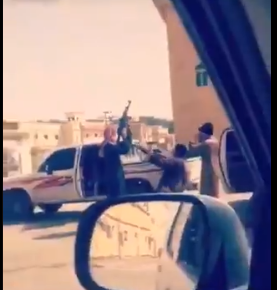 فيديو, شبان يحملون أسلحة نارية ويتجولون بها في حوطة بني تميم , والنائب العام يوجه