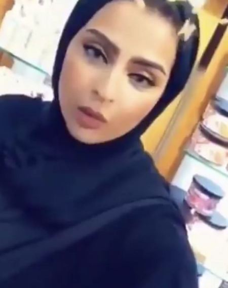 سناب بدور البراهيم يثير المجتمع السعودي المحافظ . فيديو